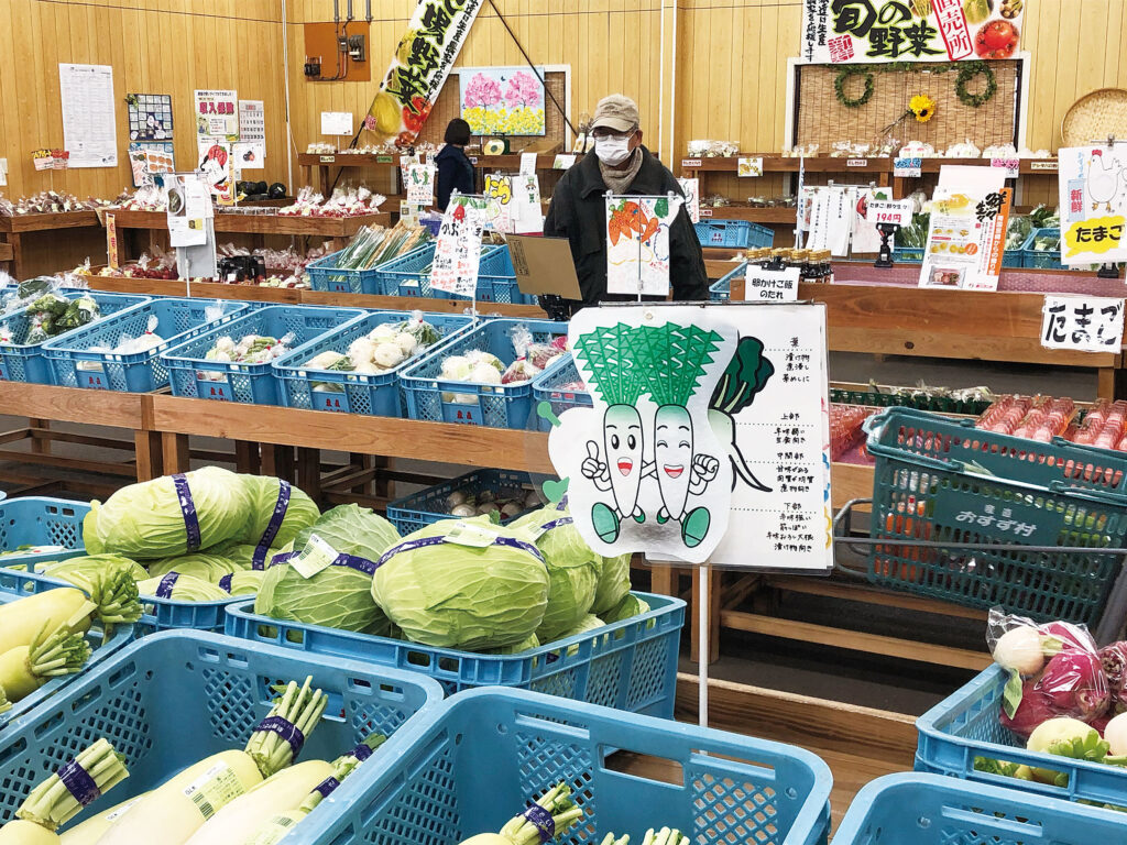 「コロナ禍でこの店を目当てにして来てくださるお客様が多くなった」という宮崎県川南町のJA尾鈴産直おすず村